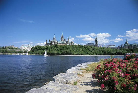 external/Ottawa_River.jpg